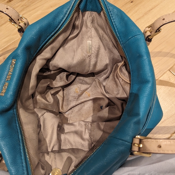 Michael Kors Handbag - Picture 6 of 8